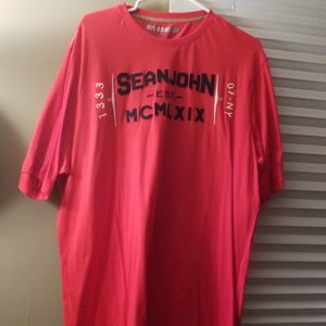 Red tshirt